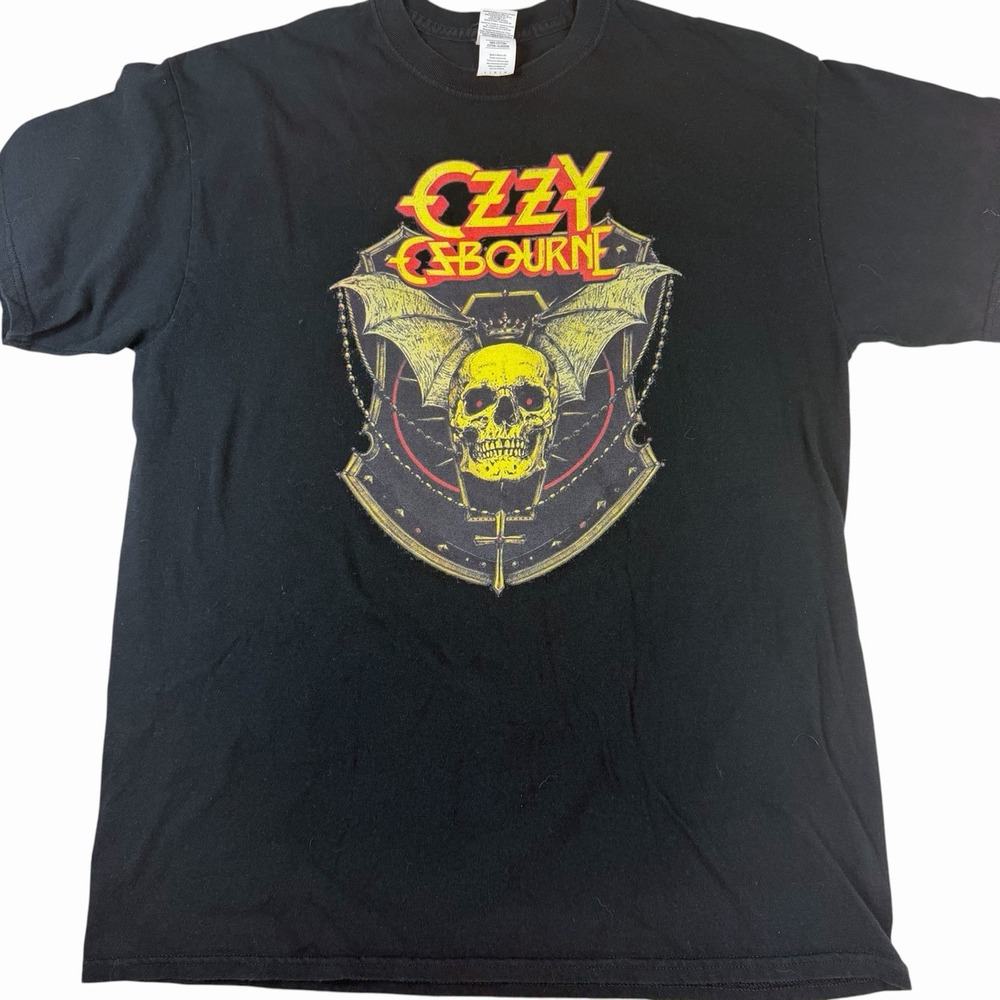 Ozzy Osbourne Megadeth 2019 Tour Tee Size Large Black Bat Short Sleeved T-shirt